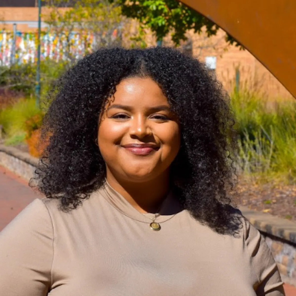 Evana Darby headshot